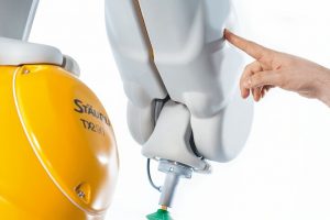 Sicherheit für Cobots und kollaborative Roboter: Vom Sensor bis zur Schutzhaut