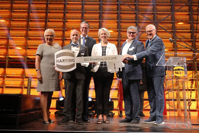 Harting nimmt europäisches Logistikzentrum in Betrieb