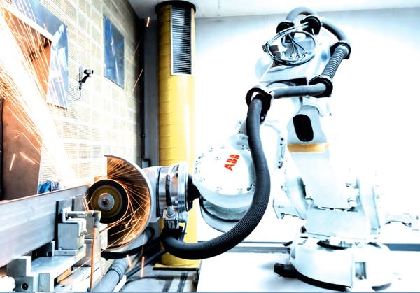 ABB-Roboter: Vom Orange zum Lichtgrau