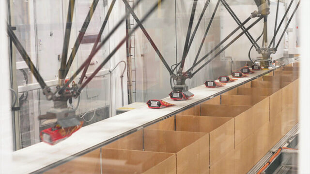 ABB-Roboter verdoppeln Produktivität beim Salzstangen-Verpacken