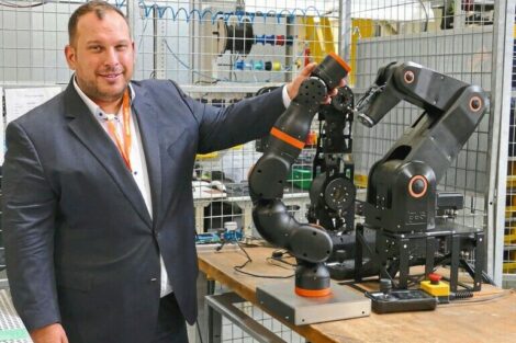 Igus: „Der Rebel steht wie kein anderer Roboter für Low Cost Automation“
