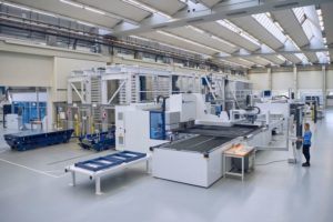 Trumpf eröffnet vollvernetzte Smart Factory in Ditzingen