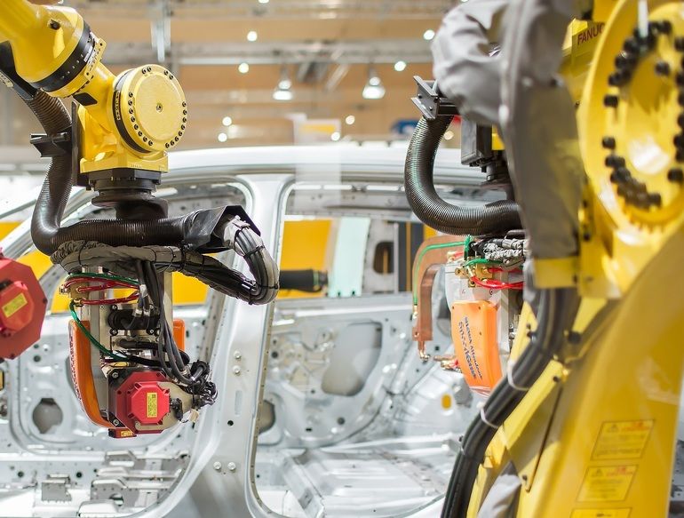 Elektromobilität: Fanuc liefert 500 Roboter an Ford in Köln
