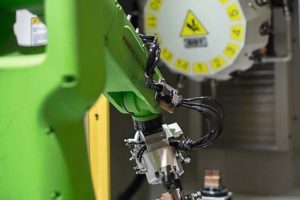 Fanuc vereinfacht Roboterautomation