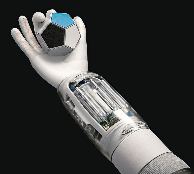 Pneumatikroboter trifft künstliche Intelligenz