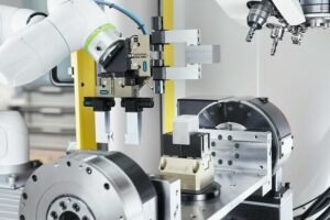 Automatisierte Nachbearbeitung steigert Effizienz in der Fertigung