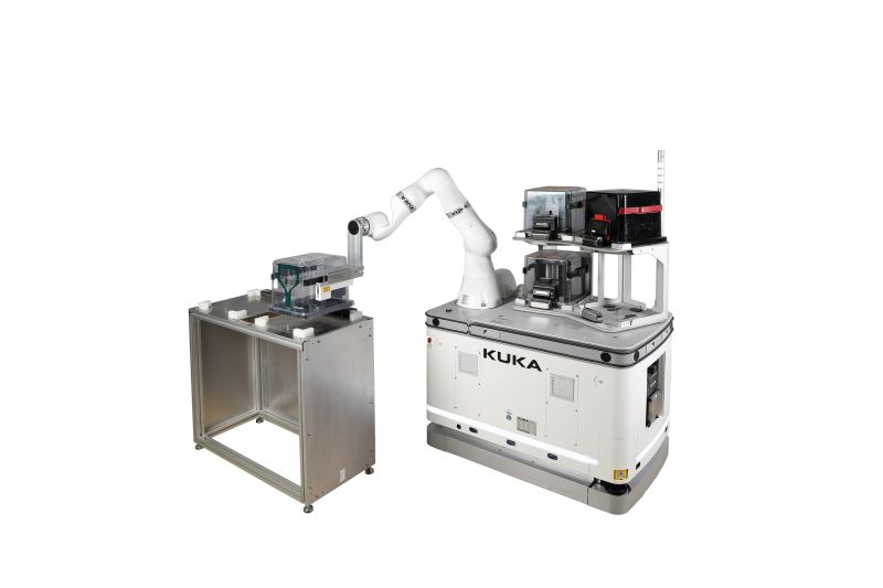 KUKA entwickelt mobilen Roboter für die Halbleiterproduktion