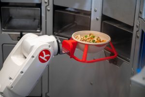 Ein Kuka-Roboter in der Kantine: KR Agilus füllt Reisschüsseln ganz individuell