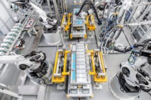 Kuka: Automatisierte Batterieproduktion für die fünfte industrielle Revolution