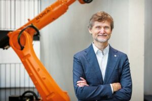 Kuka: „Der Weg zur einfachen Robotik führt nur über KI“