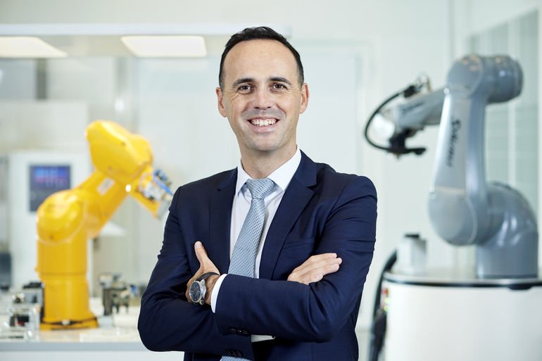 Stäubli: Christophe Coulongeat leitet weltweites Robotics-Geschäft