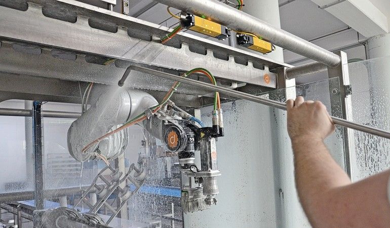 Schnell und sauber: So punkten Stäubli-Roboter in der Food-und Pharmaverpackung weltweit