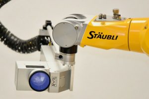 Laserschweißen von Battery Packs via Stäubli-Roboter