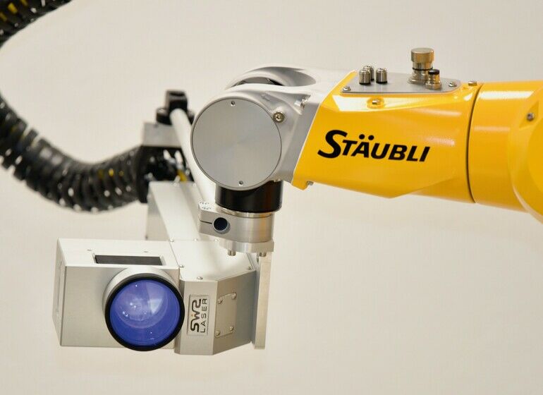 Staeubli_Roboter_Laserschweissen.jpg