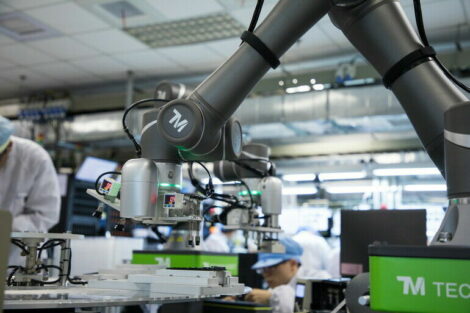 Techmans AI Cobot vereint Roboter, Vision, KI und Software in einem Paket