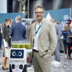 Thomas_Haehn_URG_CEO_Robots.jpg
