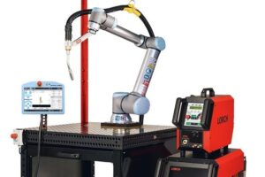 Universal Robots: Komplettlösungen für den einfacheren Robotereinsatz