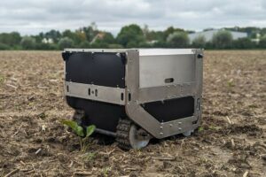 Zauberzeugs Feldfreund: KI-basierter Feldroboter für die Landwirtschaft
