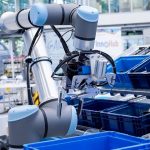 Robominds zeigt auf der Automatica, wie sich Roboter mit hochperformanten Steuerungen und Bildverarbeitungssystemen für KI-Anwendungen aufrüsten lassen