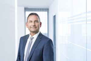 Andreas Egelseder leitet Vertrieb und Marketing bei SMC